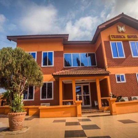 Tribeca Hotel Ghana Аккра Экстерьер фото