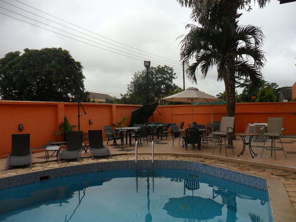 Tribeca Hotel Ghana Аккра Экстерьер фото