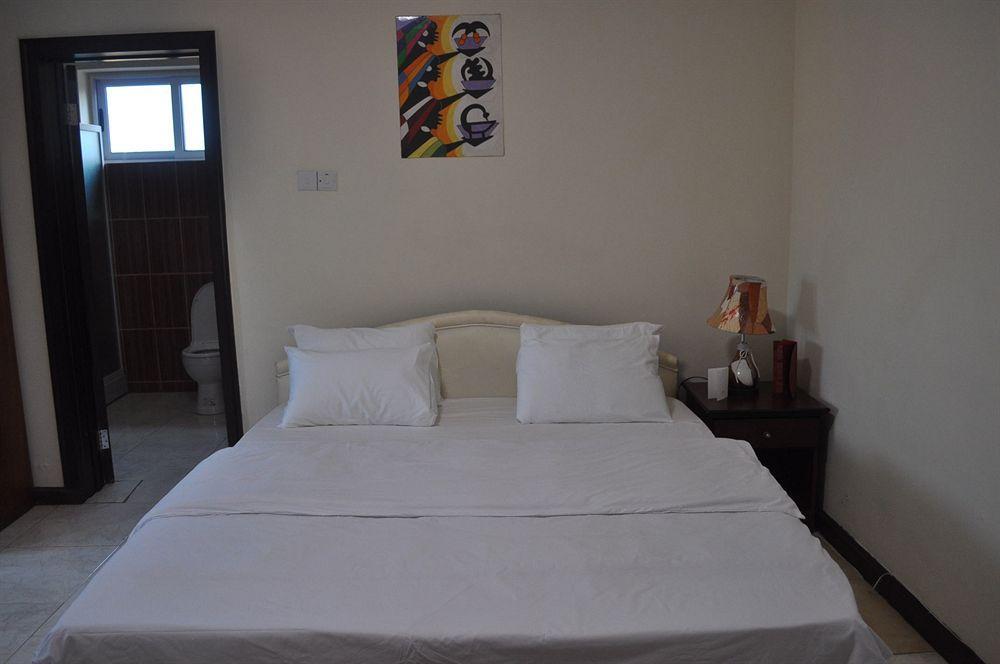 Tribeca Hotel Ghana Аккра Экстерьер фото