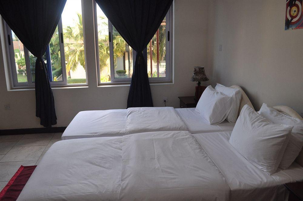 Tribeca Hotel Ghana Аккра Экстерьер фото