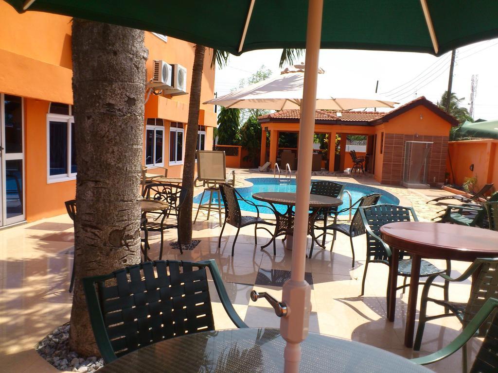 Tribeca Hotel Ghana Аккра Экстерьер фото