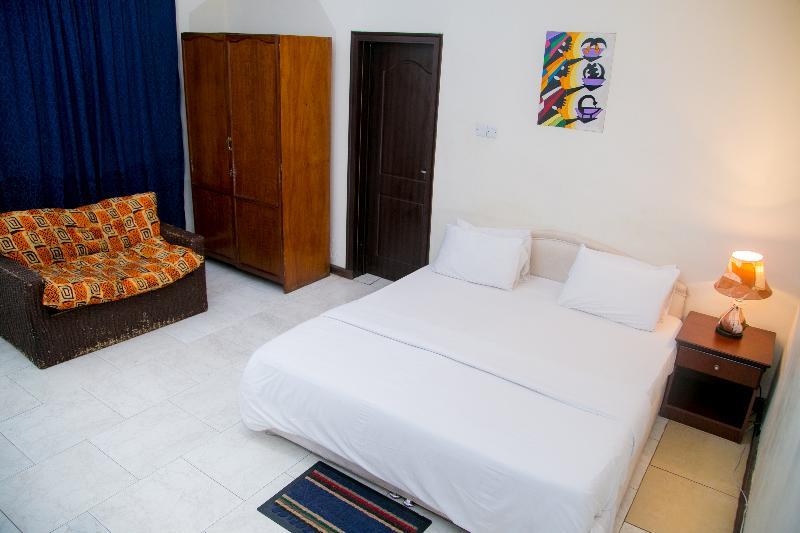 Tribeca Hotel Ghana Аккра Экстерьер фото