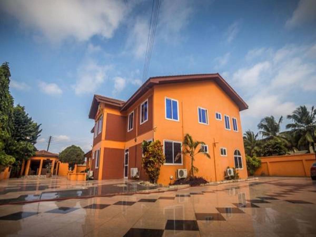 Tribeca Hotel Ghana Аккра Экстерьер фото