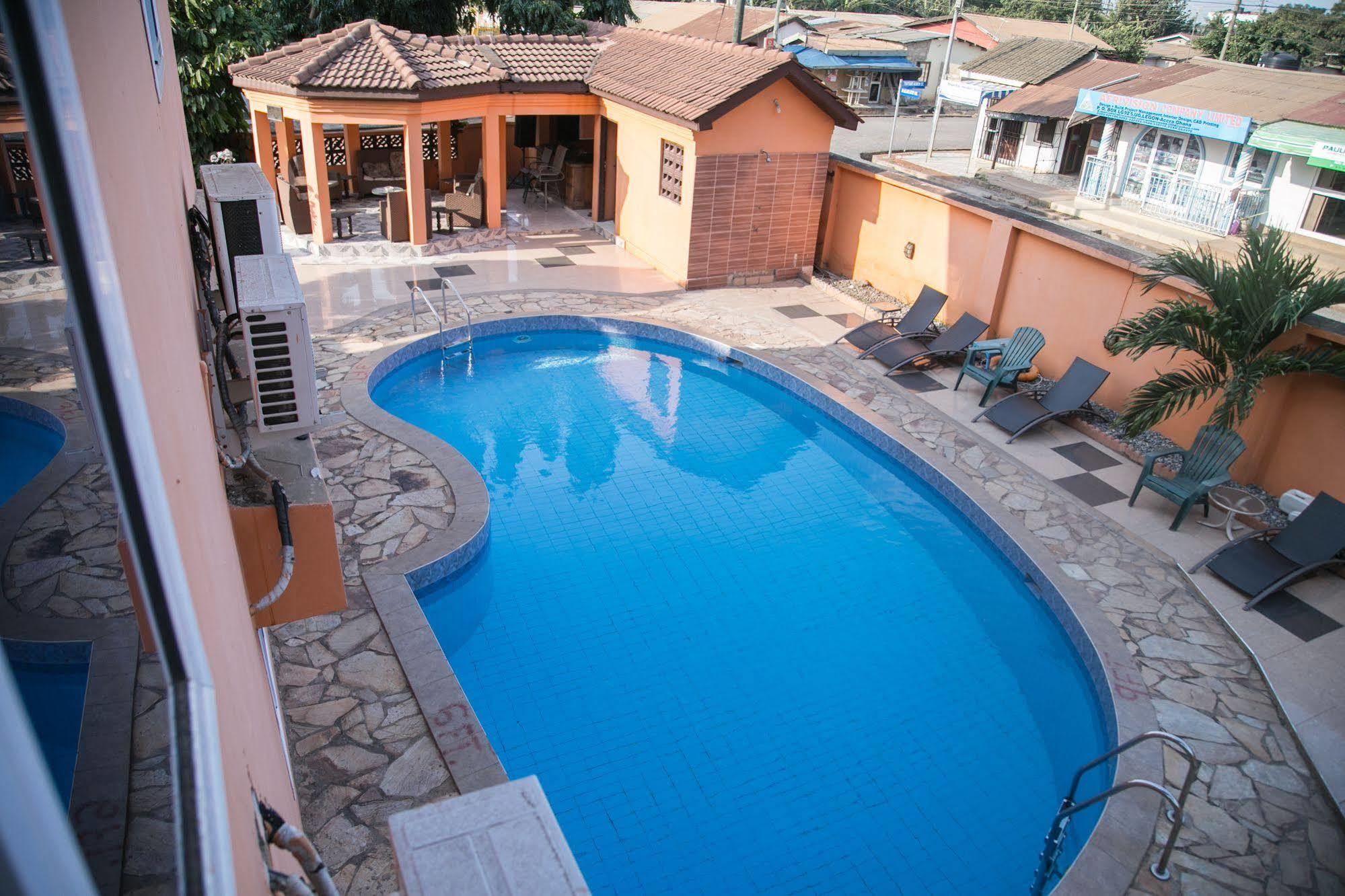 Tribeca Hotel Ghana Аккра Экстерьер фото